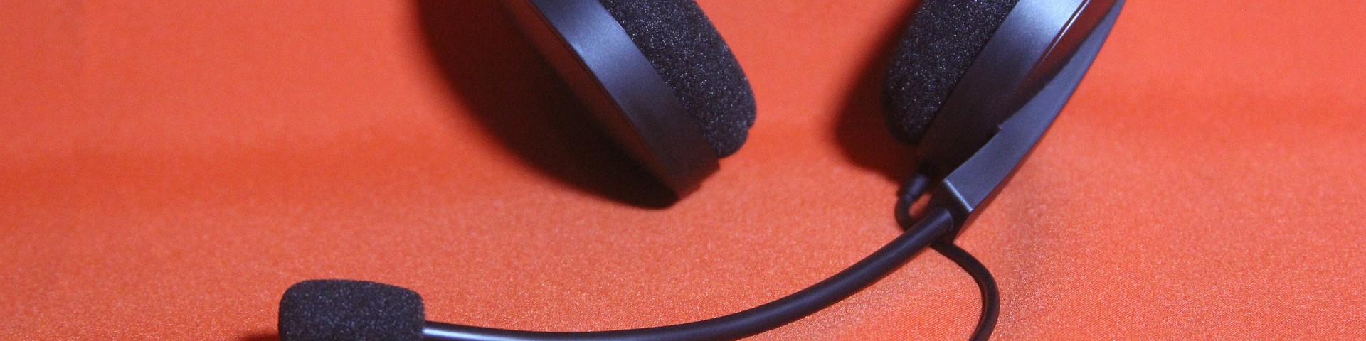 Слышно звук из наушников. Устройства распознавания речи микрофон. Speech recognition Microphone. Found Microphone Speech_recognition.